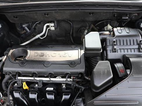 Used 2012 Kia Sorento FWD image 30