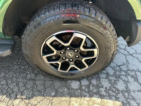 Used 2022 Ford Bronco Outer Banks AWD/4WD image 12