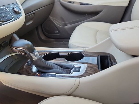 Used 2024 Chevrolet Malibu LT image 20