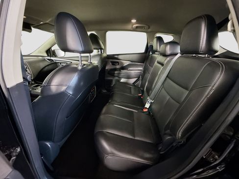 Used 2020 Nissan Murano SL w/ Cargo Package image 25