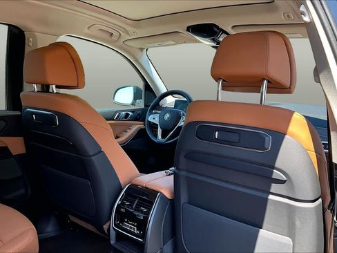 Certified 2025 BMW X7 xDrive40i AWD/4WD image 20