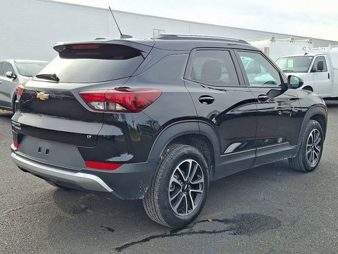 Used 2025 Chevrolet TrailBlazer LT image 4