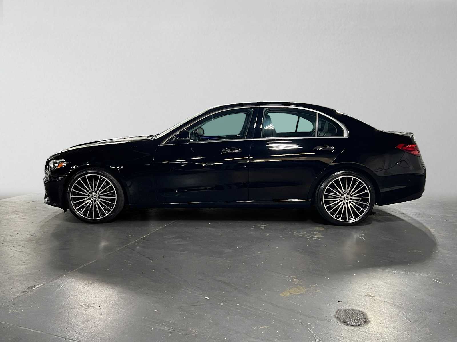 Used 2026 Mercedes-Benz C 300 4MATIC Sedan image 6