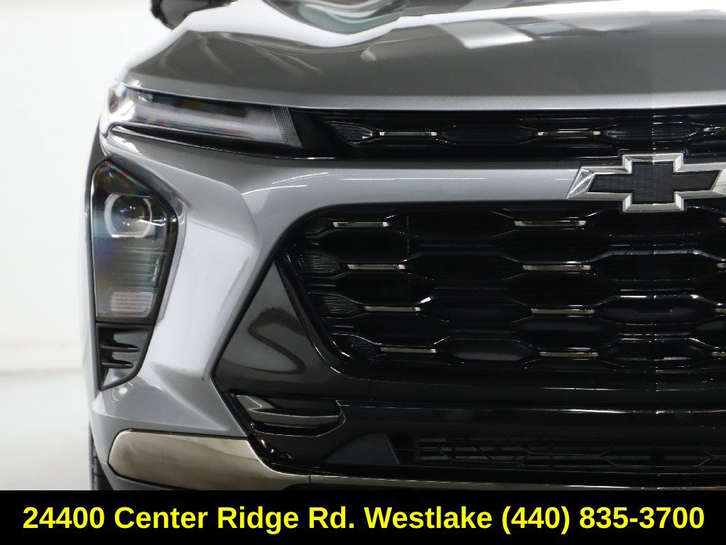 Used 2024 Chevrolet Trax ACTIV w/ Sunroof Package FWD image 7