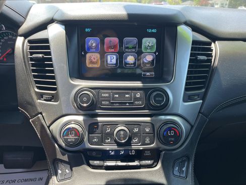 Used 2016 Chevrolet Tahoe LT RWD image 14
