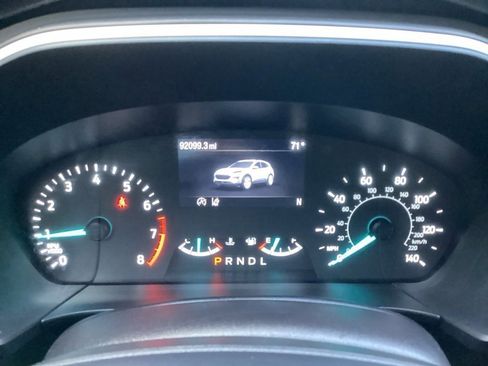 Used 2022 Ford Escape SE image 40