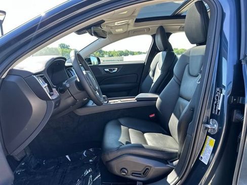 Certified 2023 Volvo S60 B5 Plus w/ Climate Package FWD image 17