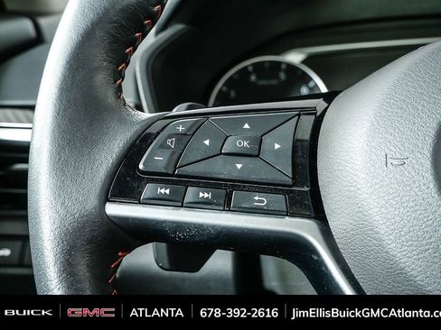 Used 2023 Nissan Altima 2.5 SR w/ SR Premium Package image 11