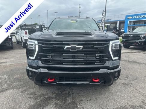 New 2026 Chevrolet Silverado 2500 LT w/ Trail Boss Package AWD/4WD image 8