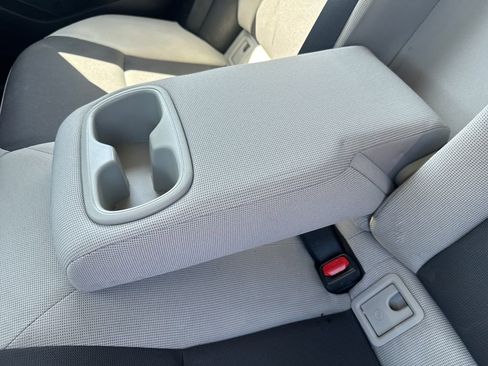 Used 2024 Toyota Corolla LE FWD image 33