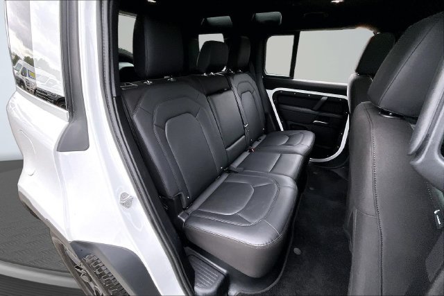 Used 2025 Land Rover Defender 110 S AWD/4WD image 25