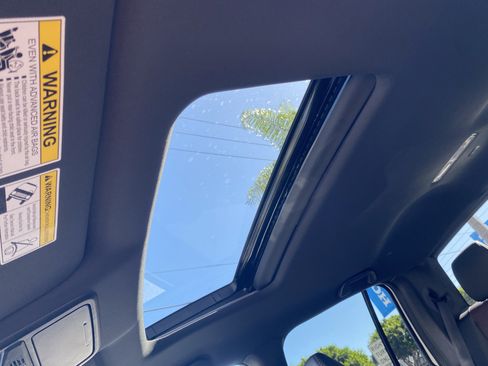 New 2026 Honda Ridgeline Black Edition image 15