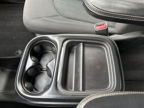 Used 2019 Chrysler Pacifica Touring Plus w/ S Appearance Package image 26