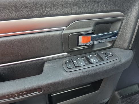 Used 2023 RAM 1500 Warlock AWD/4WD image 14