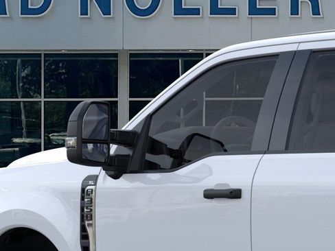New 2026 Ford F350 XL w/ 360-Degree Camera Package image 20