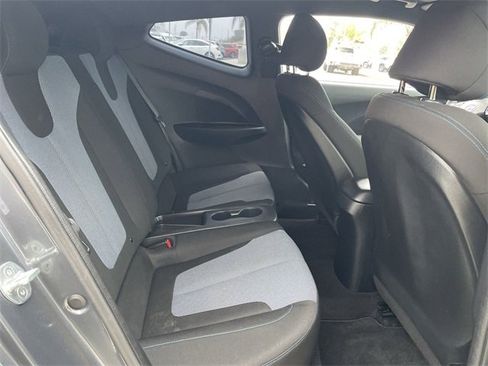 Used 2019 Hyundai Veloster 2.0 image 23