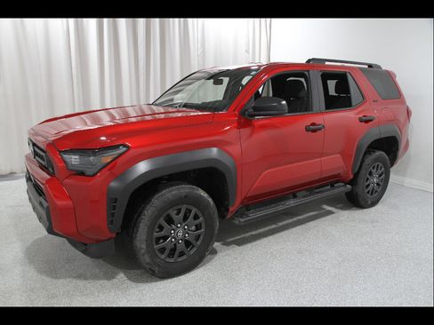 Used 2025 Toyota 4Runner SR5 image 3