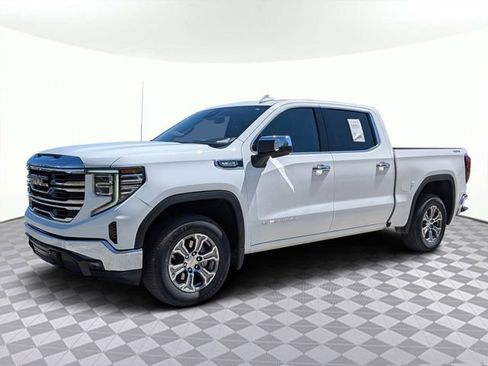 Used 2025 GMC Sierra 1500 SLT image 8