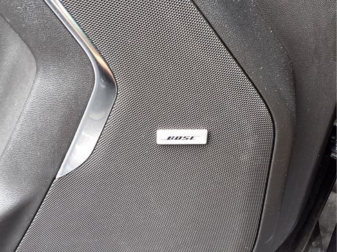 Used 2024 GMC Yukon AT4 w/ Technology Package image 14