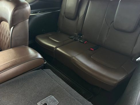 Used 2023 Nissan Armada Platinum w/ Captain's Chairs Package AWD/4WD image 19