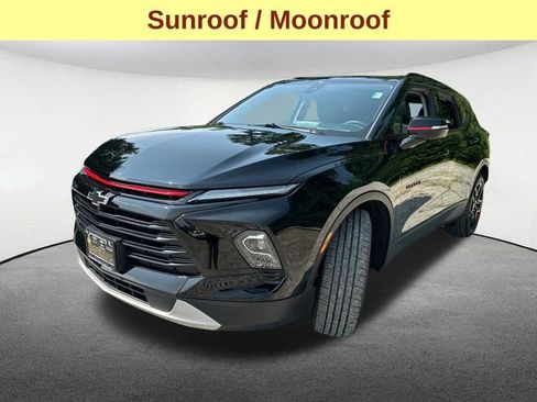 Used 2023 Chevrolet Blazer LT w/ Sound & Technology Package AWD/4WD image 5