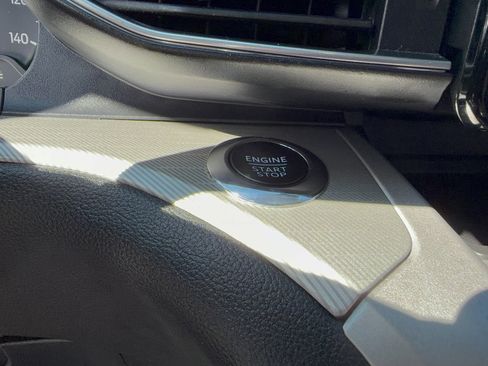 Certified 2023 Ford Explorer XLT w/ Equipment Group 202A image 26