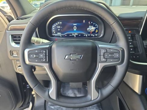 Certified 2023 Chevrolet Tahoe Z71 w/ Luxury Package AWD/4WD image 29