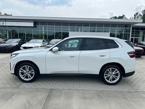 Certified 2025 BMW X3 xDrive30i AWD/4WD image 2