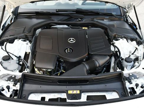 Used 2025 Mercedes-Benz CLE 300 4MATIC Cabriolet image 79