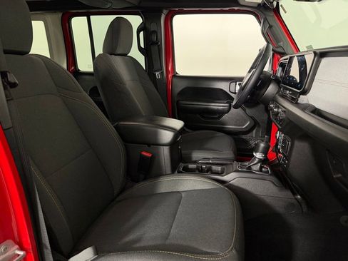 Used 2025 Jeep Wrangler Unlimited Sport S 4xe AWD/4WD image 31