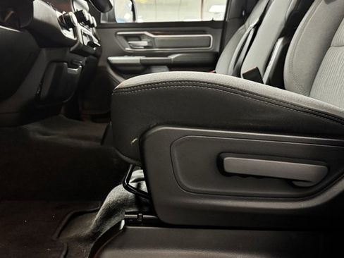 Certified 2022 RAM 1500 Big Horn image 9