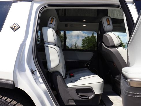 Used 2024 Rivian R1S Adventure Quad AWD/4WD image 18