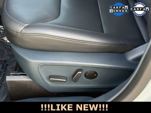 Used 2024 Ford Maverick Lariat w/ Black Appearance Package image 15