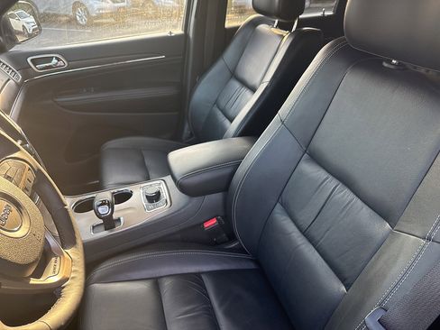 Used 2015 Jeep Grand Cherokee Limited image 30