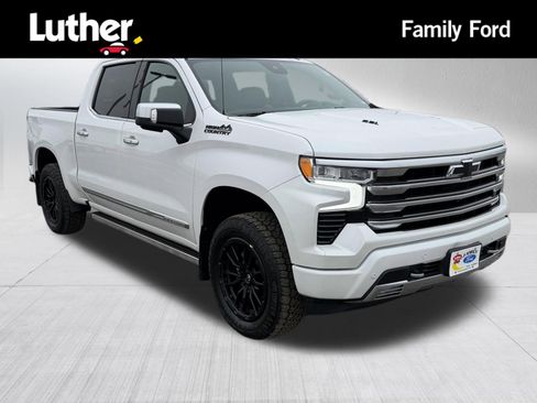 Used 2023 Chevrolet Silverado 1500 High Country w/ High Country Premium Package image 1
