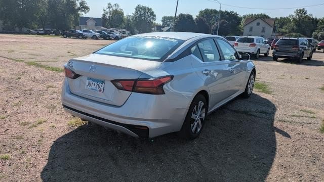 Used 2021 Nissan Altima 2.5 S FWD image 3