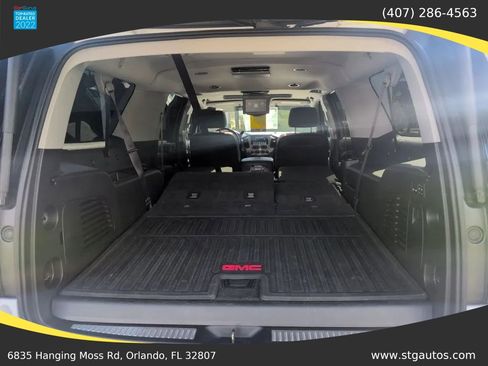 Used 2017 GMC Yukon XL Denali w/ Open Road Package AWD/4WD image 28