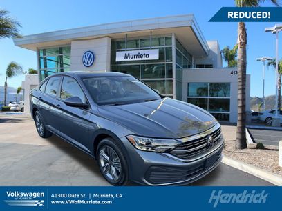 Certified 2024 Volkswagen Jetta SE w/ Panoramic Sunroof Package