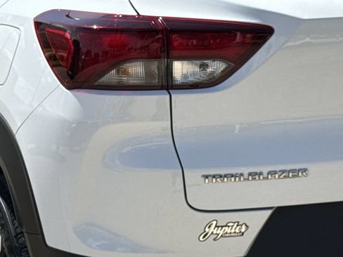 Certified 2023 Chevrolet TrailBlazer LT FWD image 7