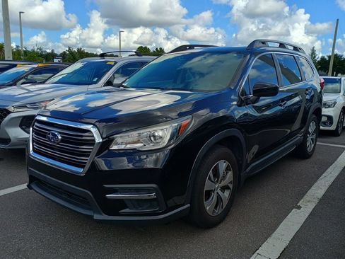 Used 2022 Subaru Ascent Premium w/ Convenience Package AWD/4WD image 1