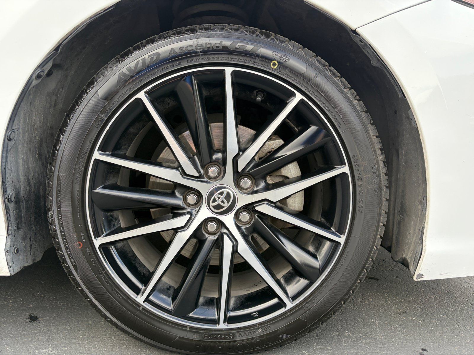 Used 2022 Toyota Camry SE FWD image 30