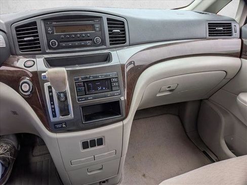 Used 2015 Nissan Quest S FWD image 12