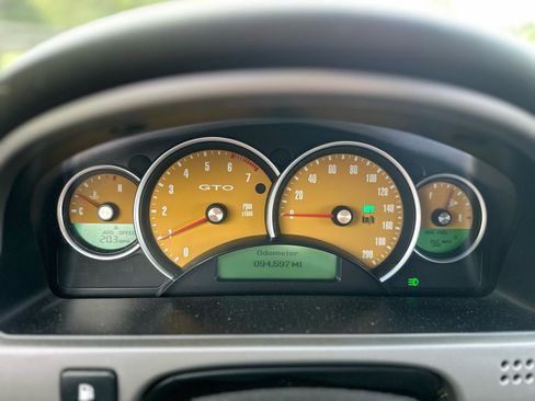Used 2004 Pontiac GTO RWD image 12