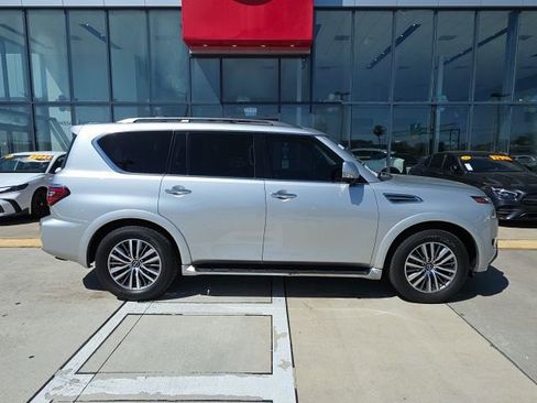 Used 2023 Nissan Armada SL w/ Cargo Package image 3
