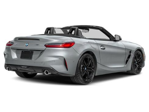 Used 2025 BMW Z4 M40i w/ Edition RWD image 2