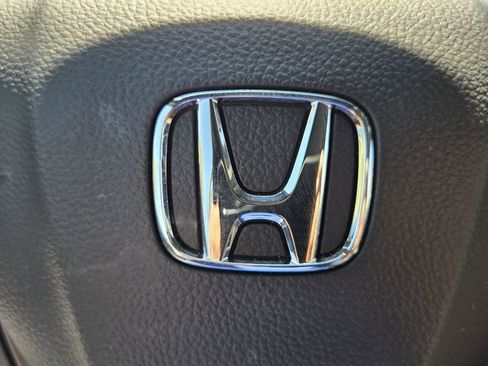 Used 2025 Honda Ridgeline TrailSport image 26