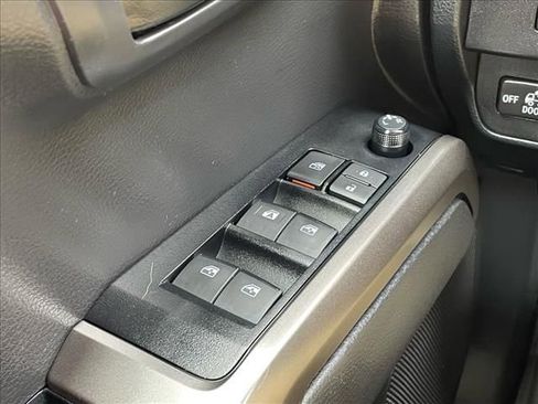 Used 2022 Toyota Tacoma SR5 image 14