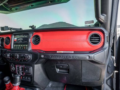 Used 2020 Jeep Wrangler Unlimited Sport AWD/4WD image 30