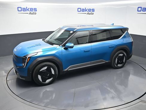 New 2026 Kia EV9 Wind AWD/4WD image 52