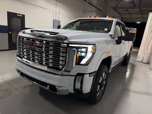 New 2026 GMC Sierra 2500 Denali w/ Max Trailering Package image 37